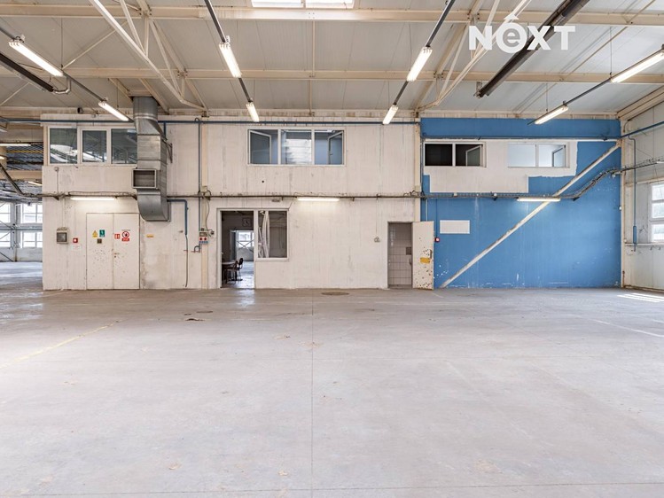 Комерційне приміщення в оренду, 2 601 м² (8 з 30)