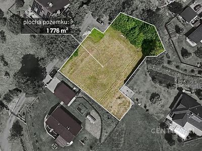 Prodej stavebního pozemku 1776 m²