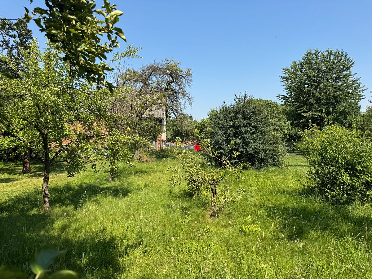 Prodej stavebního pozemku 529 m² – fotografie 2