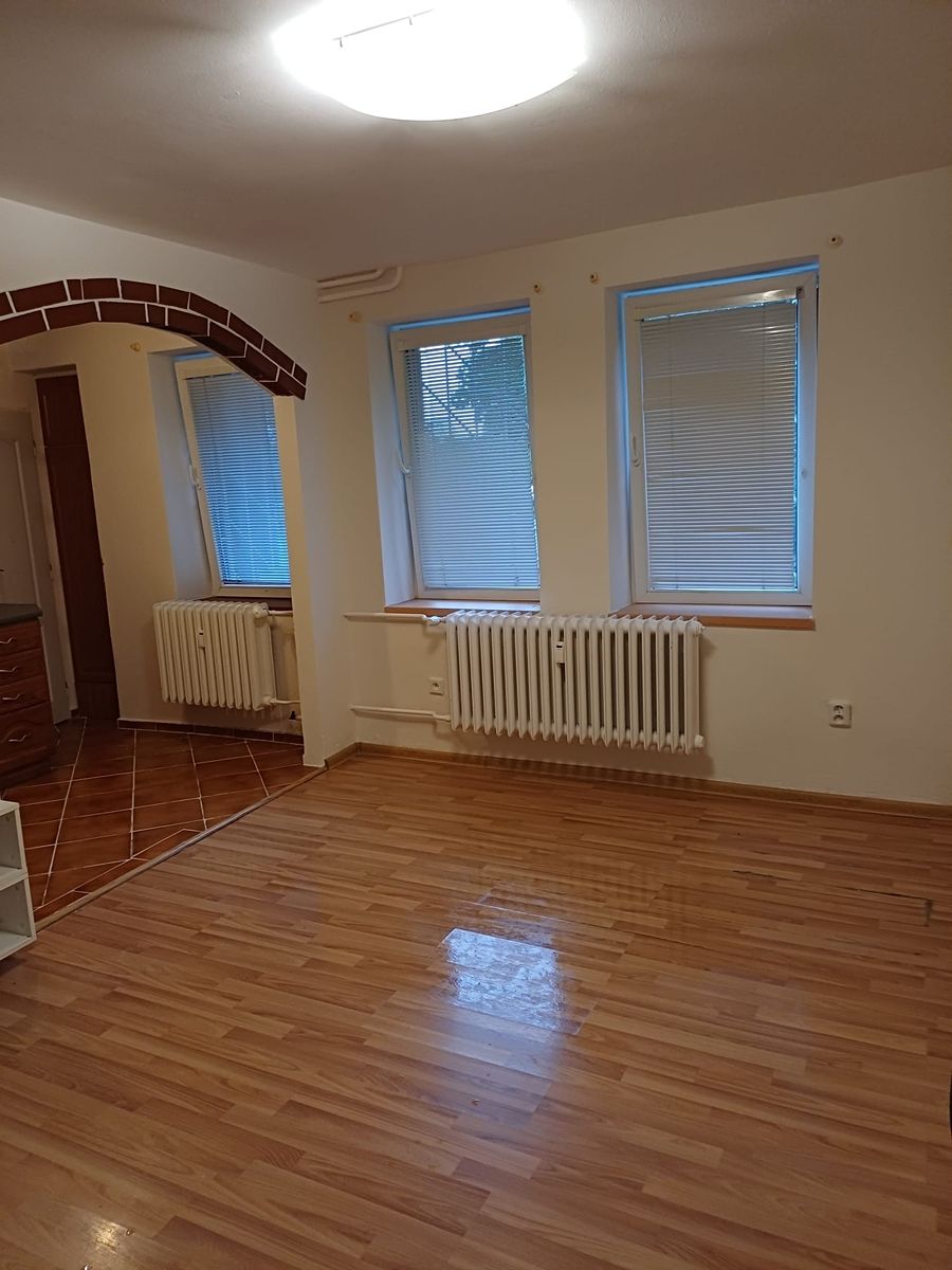 Pronájem bytu 2+kk 42 m²