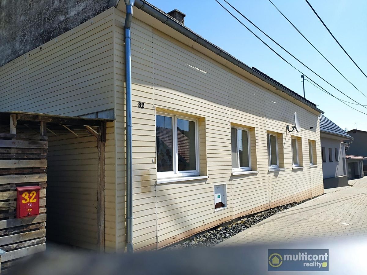 Prodej rodinného domu 135 m², pozemek 1176 m²