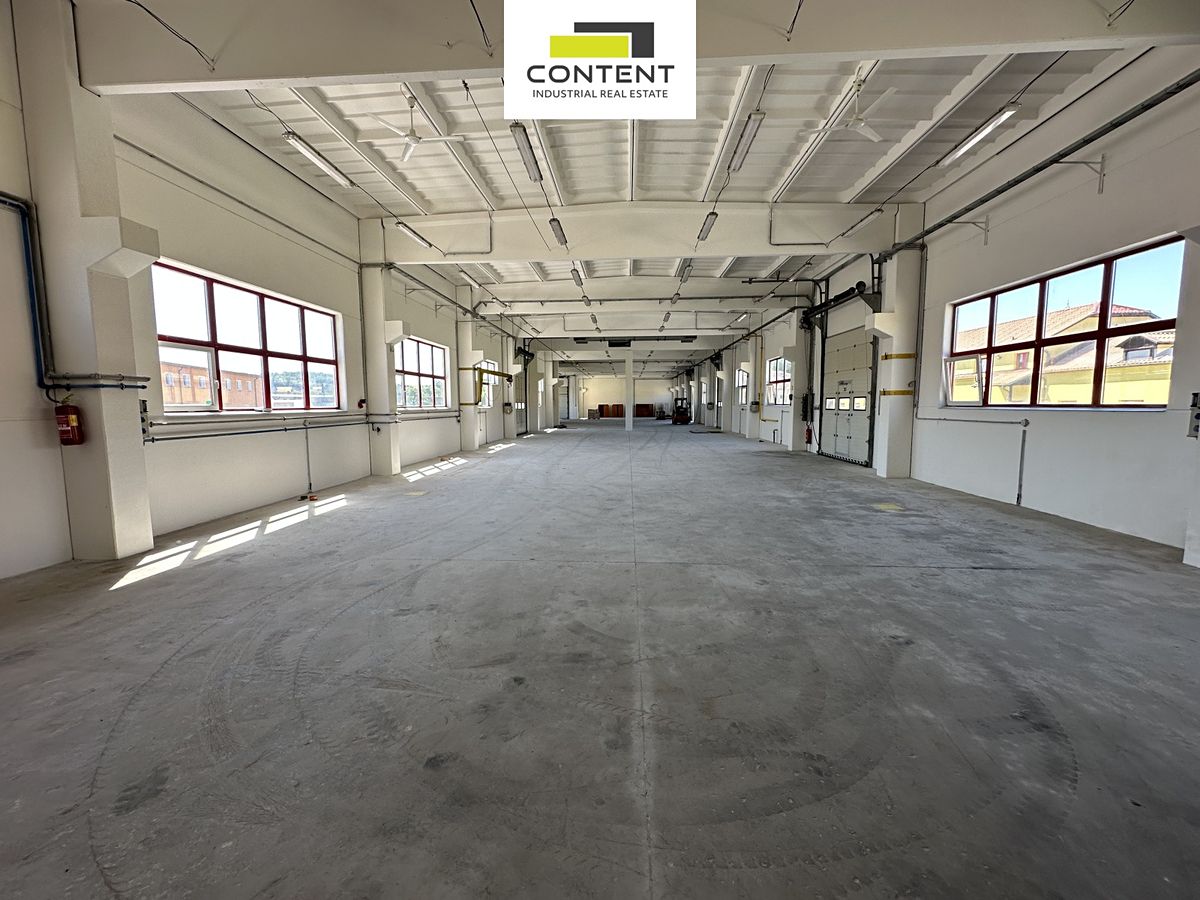 Pronájem skladového prostoru 2041 m² – fotografie 5