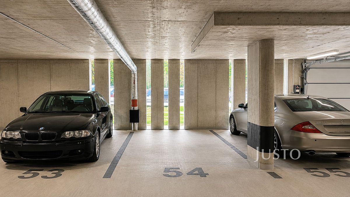 Prodej garážového stání 13 m²