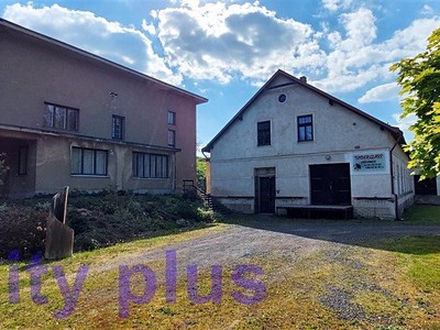 Prodej  rodinného domu 250 m², pozemek 3 692 m²