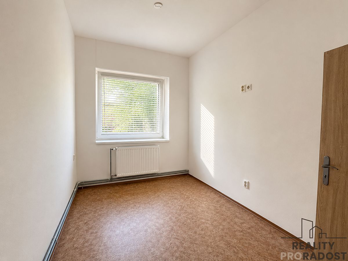 Pronájem bytu pokoje 10 m²