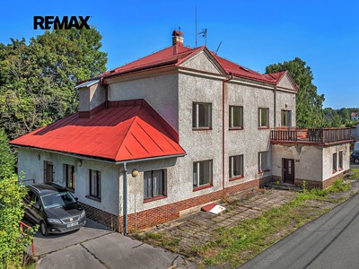 Prodej  rodinného domu 722 m², pozemek 3 439 m²