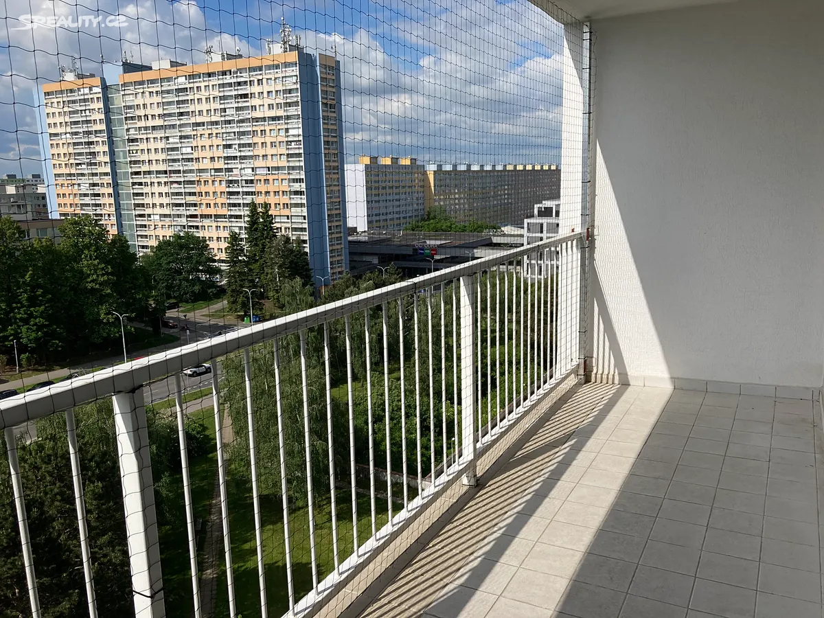 Prodej bytu 3+1 65 m² – pohled 2