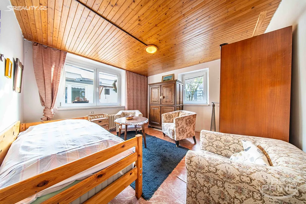 Prodej rodinného domu 140 m², pozemek 322 m² – pohled 6