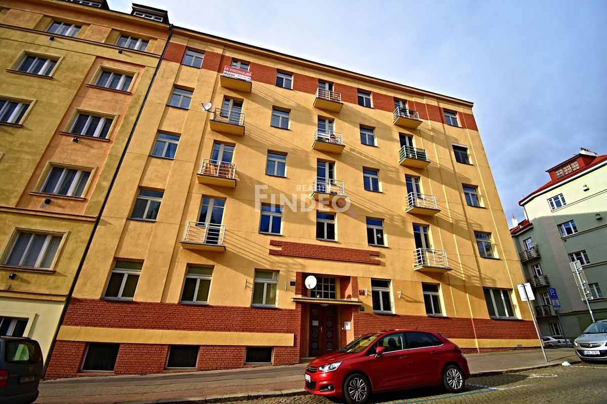 Pronájem bytu 2+kk 42 m²