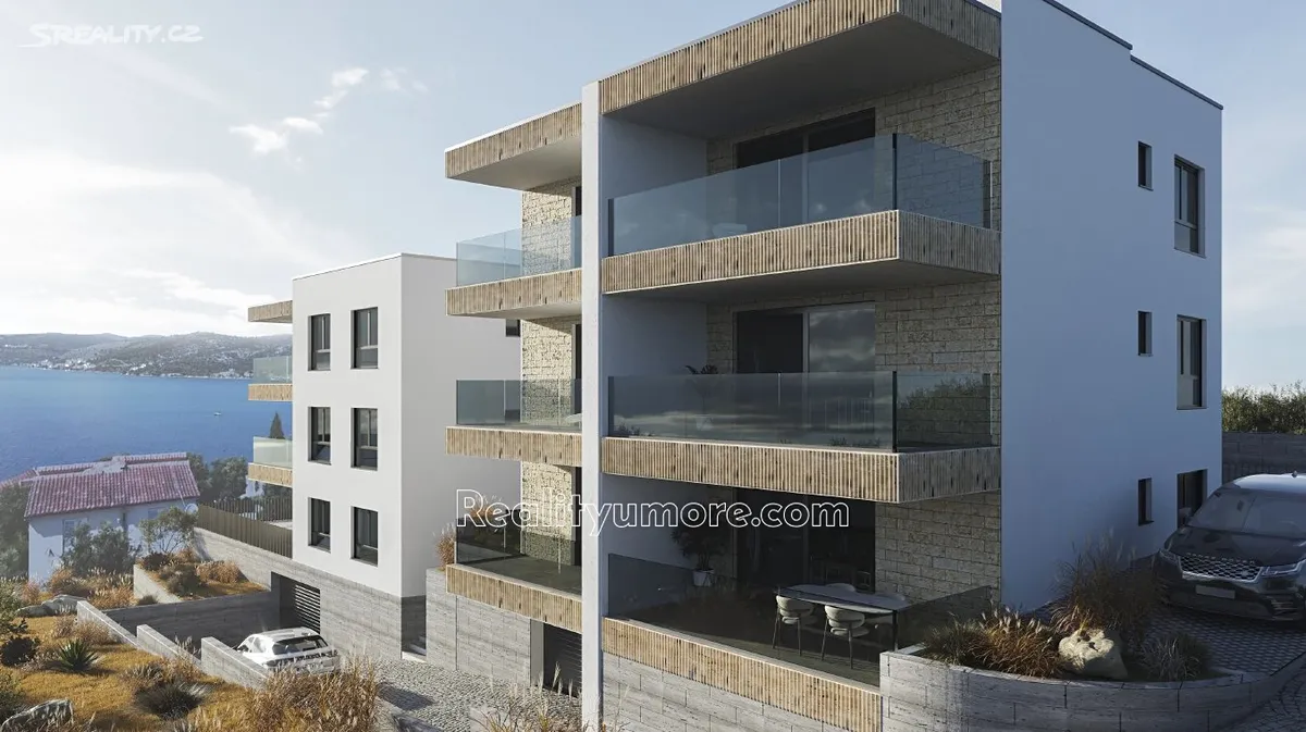 Prodej bytu 3+kk 63 m², Ražanj