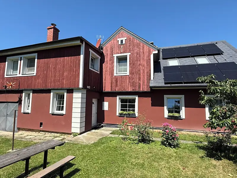 Prodej rodinného domu 220 m², pozemek 912 m², Krnov – náhled fotky 1