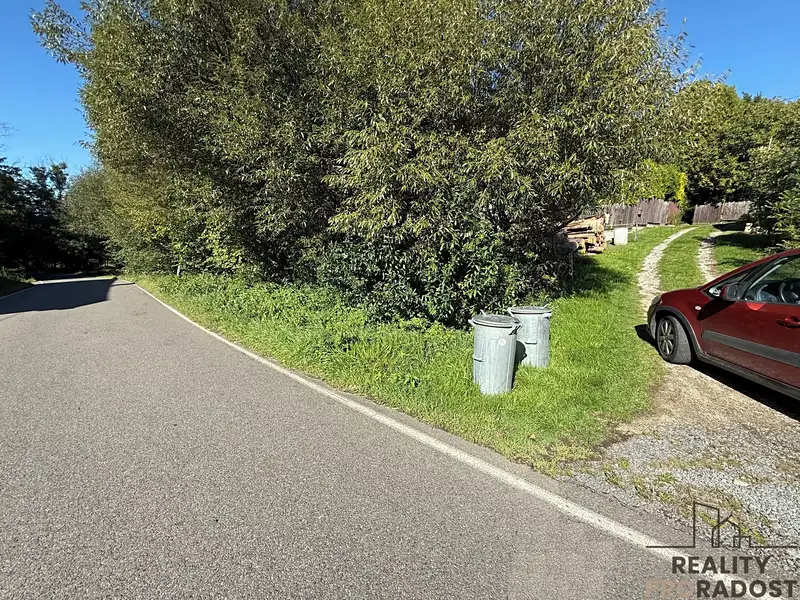 Prodej pozemku 810 m², Nestrašovice – náhled fotky 3