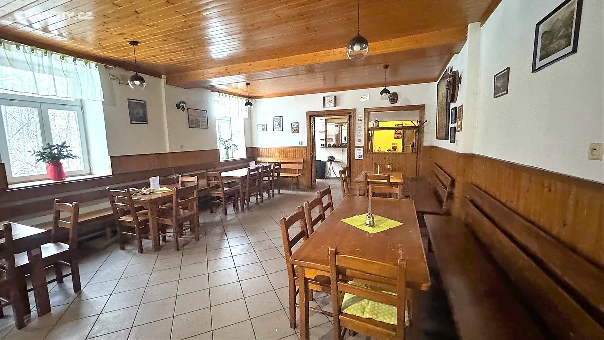 Pronájem restaurace 480 m² – pohled 2