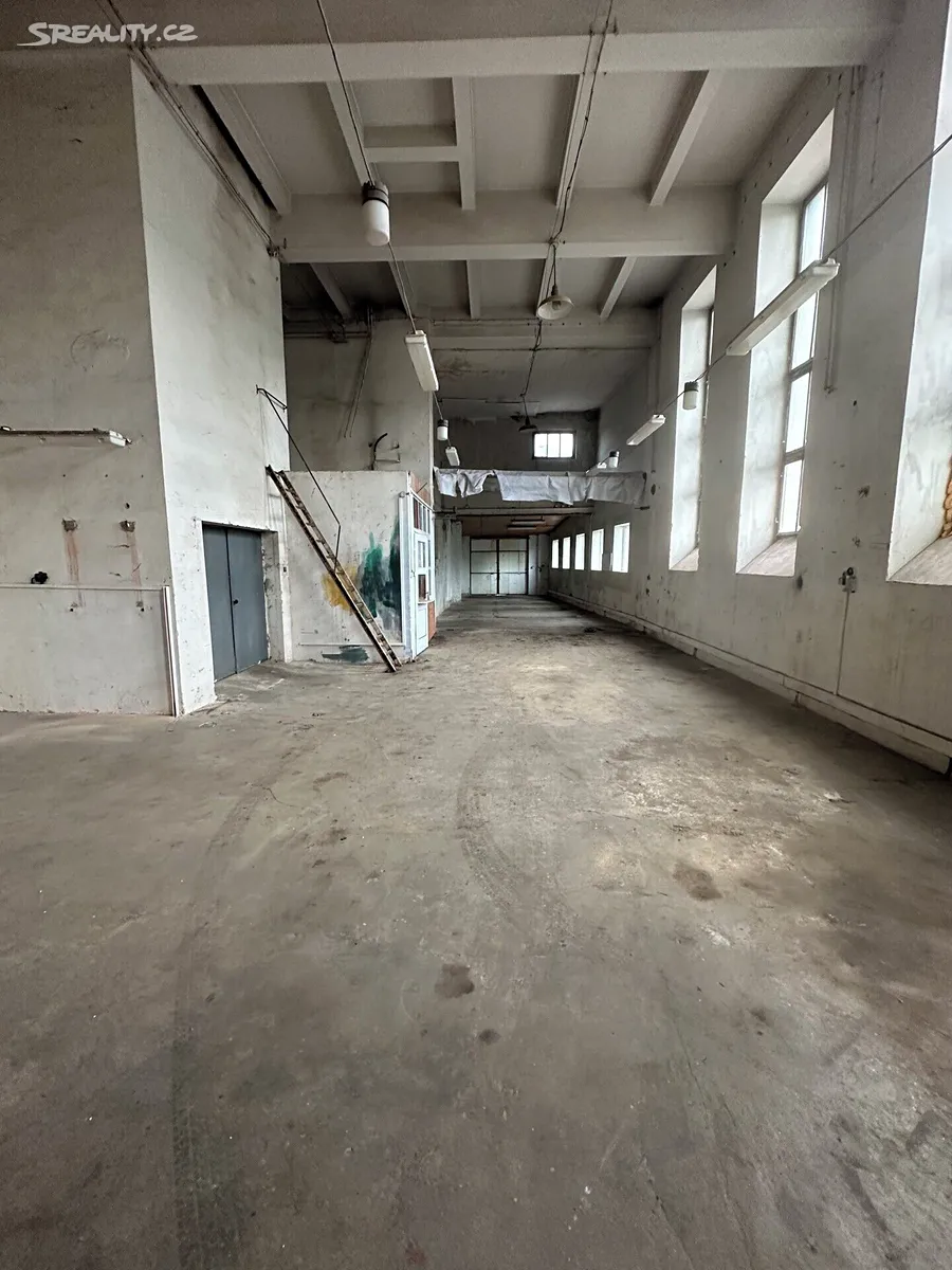 Pronájem skladového prostoru 200 m², Stráž nad Nisou