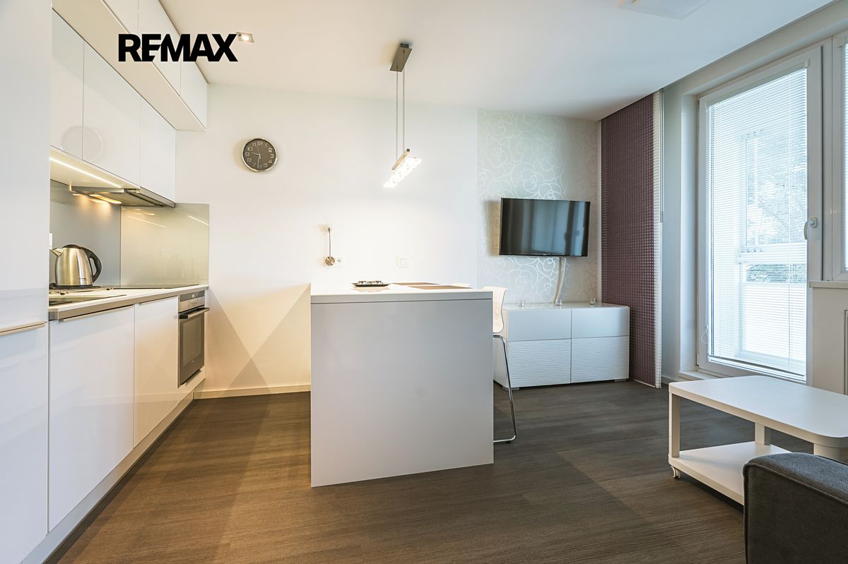 Pronájem bytu 2+kk 33 m²