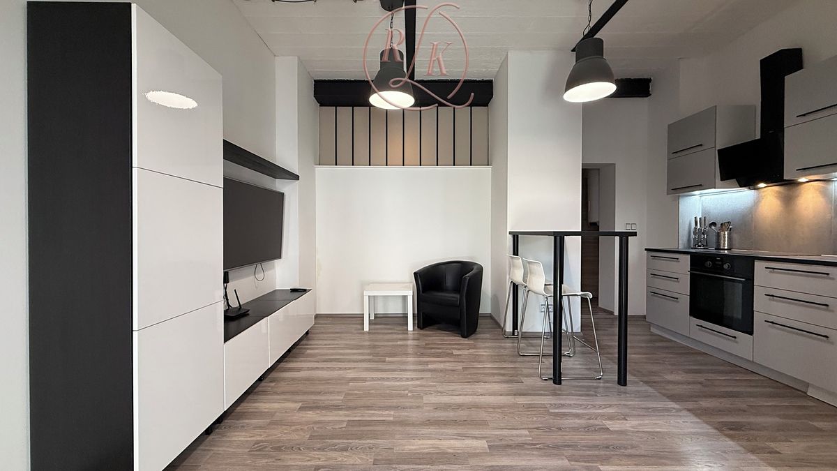 Pronájem bytu 2+kk 53 m²