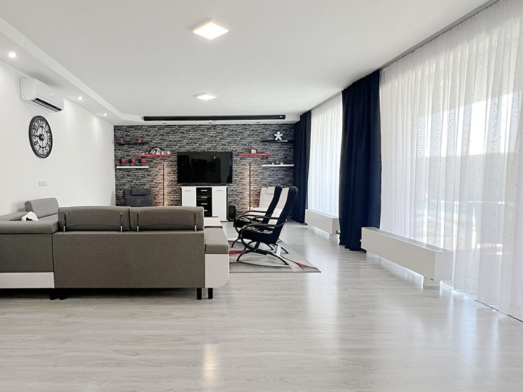 Prodej domu, 600 m² (19 z 35)