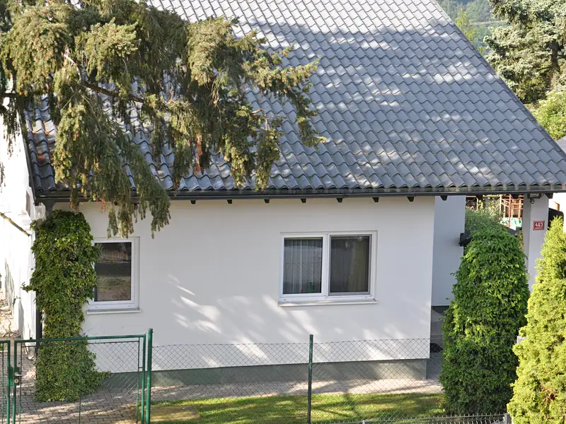 Prodej rodinného domu 182 m², pozemek 400 m², Hradištko – náhled fotky 2