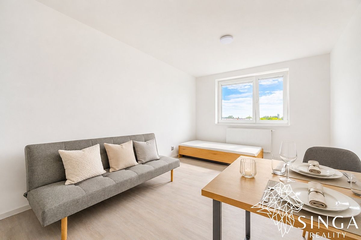 Pronájem bytu 1+kk 28 m²