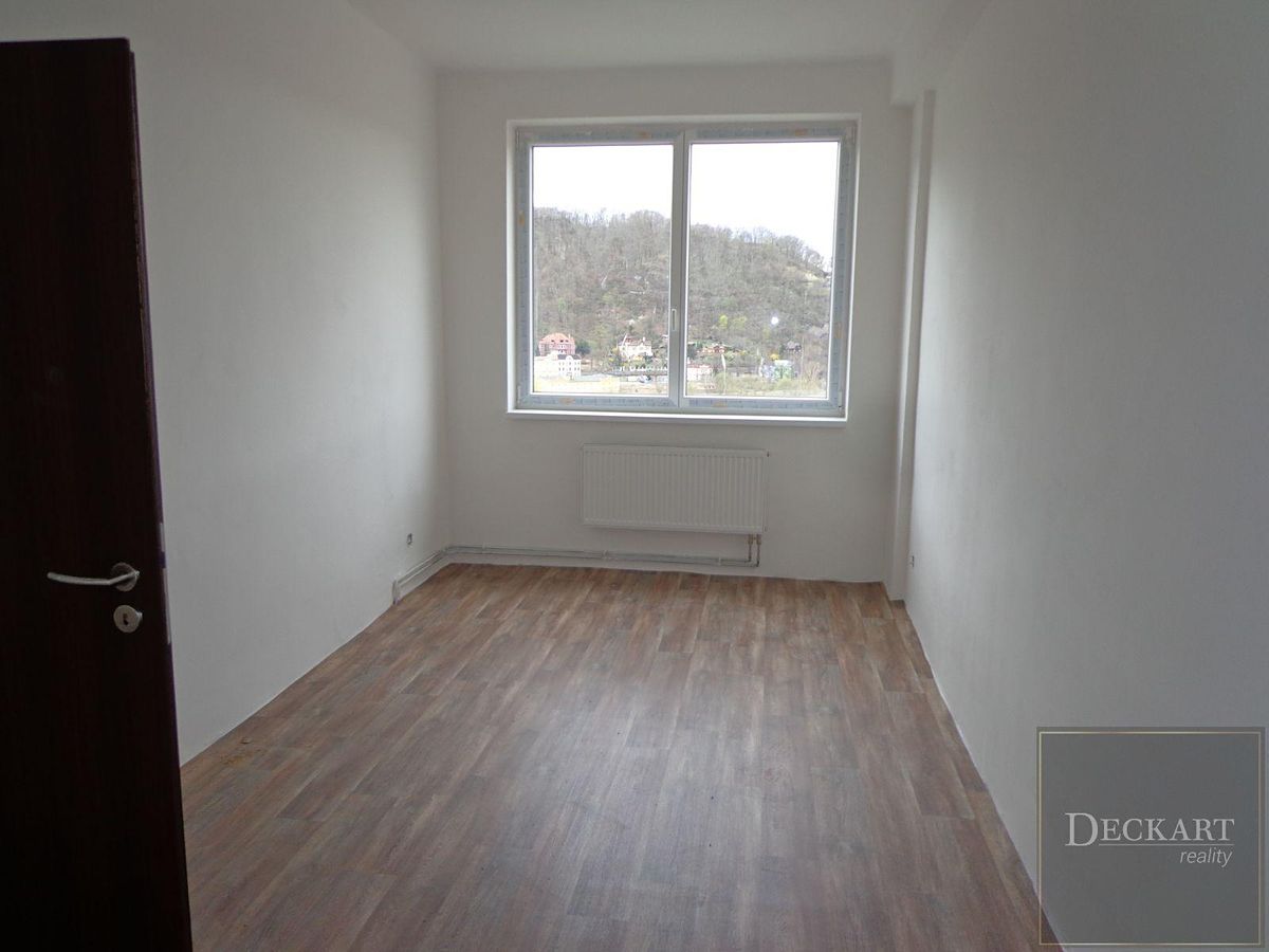Pronájem bytu 3+kk 67 m²