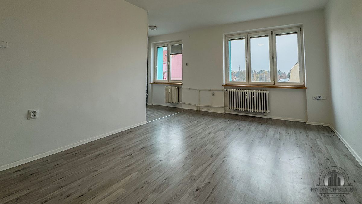 Pronájem bytu 1+kk 30 m²