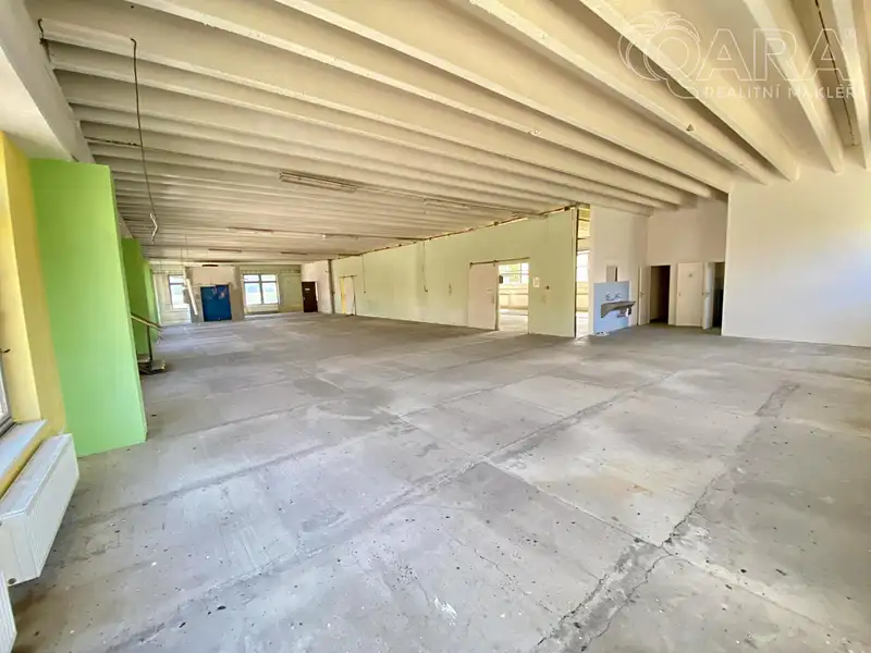 Pronájem výrobní haly, prostoru 1622 m², Račice-Pístovice – náhled fotky 2