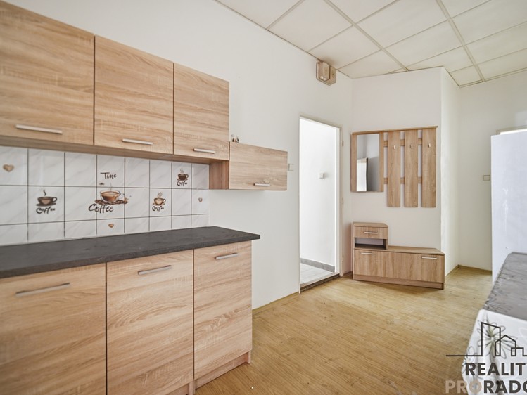 Комерційне приміщення в оренду, 250 м² (8 з 13)
