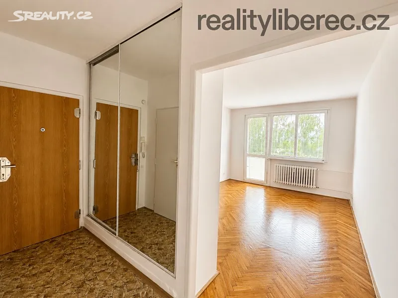 Pronájem bytu 3+1 64 m² - Widok 4
