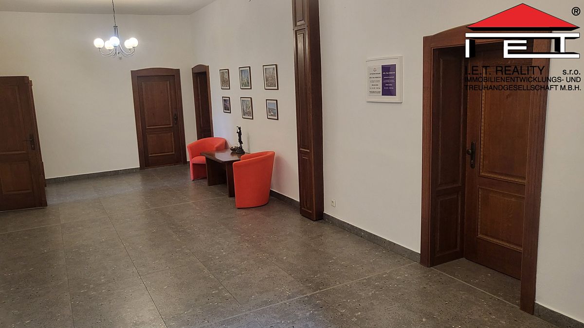 Pronájem kanceláře 78 m² – fotografie 3