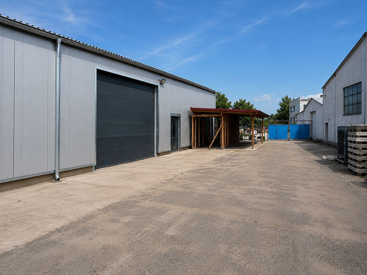Pronájem skladového prostoru 270 m² – fotografie 4