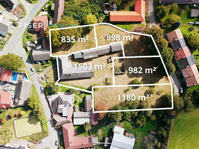 Prodej stavebního pozemku 982 m², Ovesná Lhota – náhled fotky 1