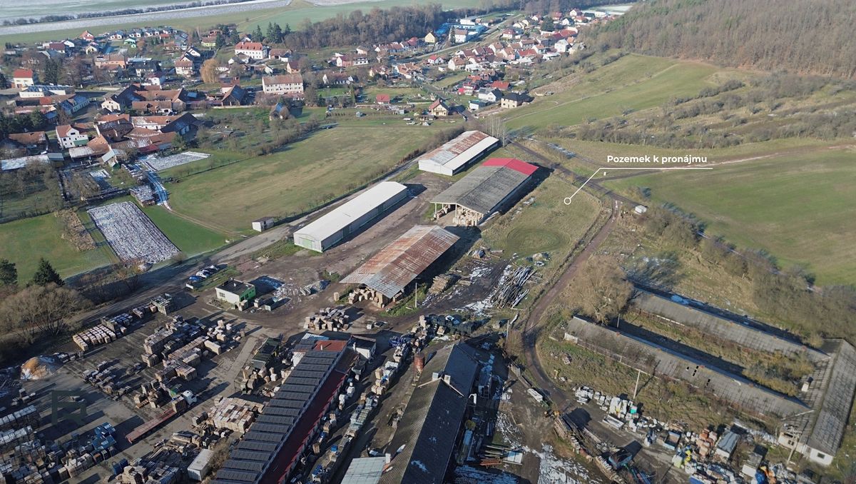 Pronájem komerčního pozemku 2871 m² – fotografie 3