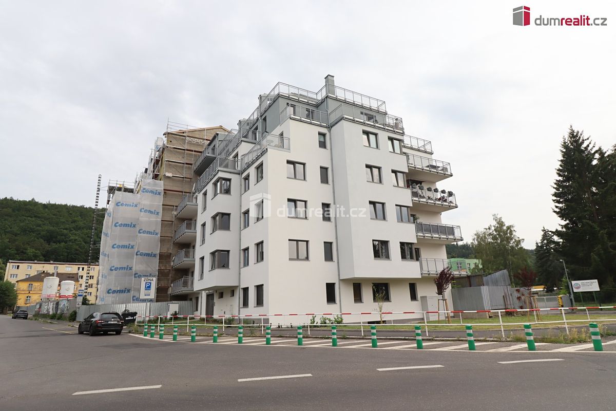 Pronájem bytu 3+kk 86 m²