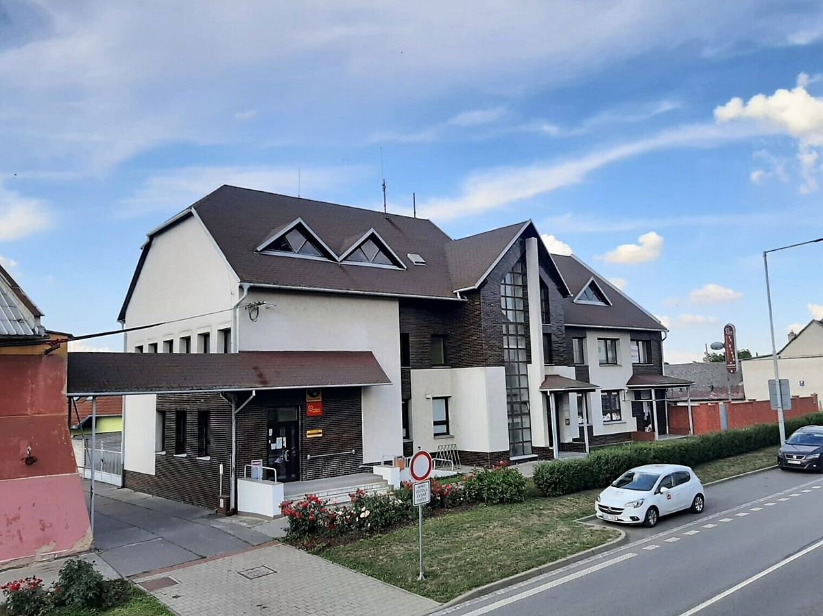 Prodej obchodního prostoru 364 m² – fotografie 2