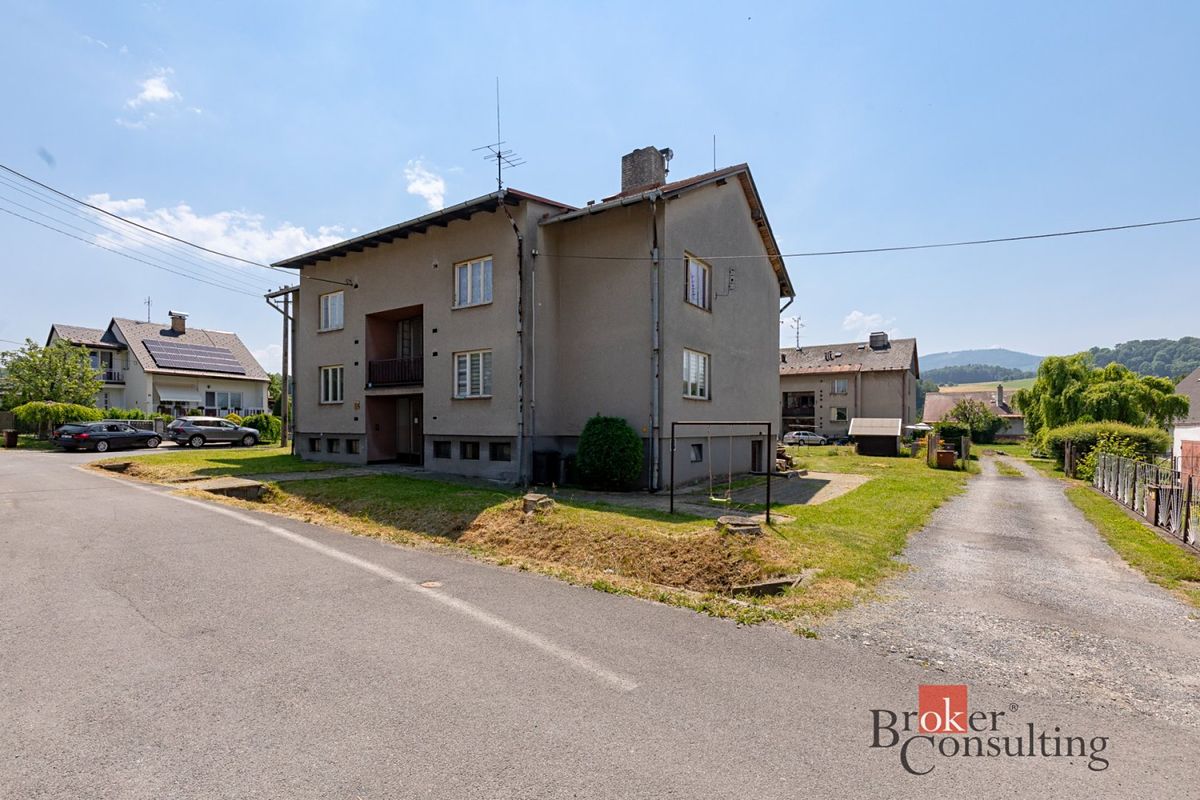 Prodej činžovního domu 892 m², Písečná – fotka 1 z 3