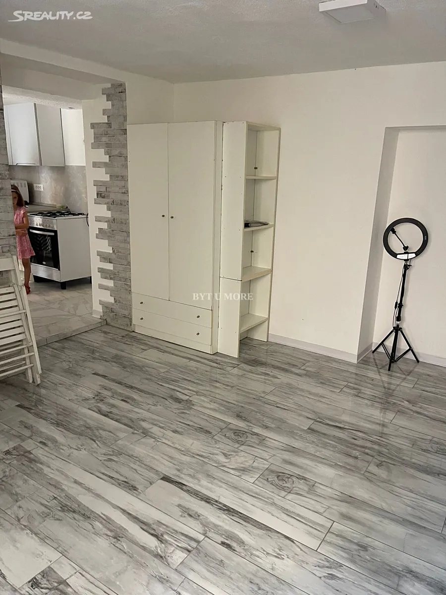 Prodej bytu 1+1 35 m², Scalea