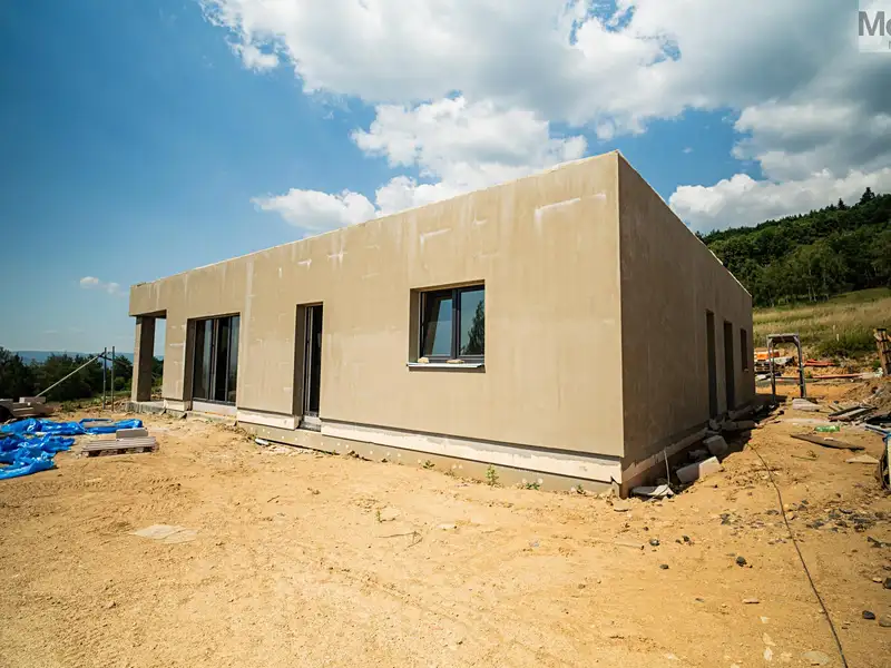 Prodej rodinného domu 171 m², pozemek 946 m², Málkov – náhled fotky 1