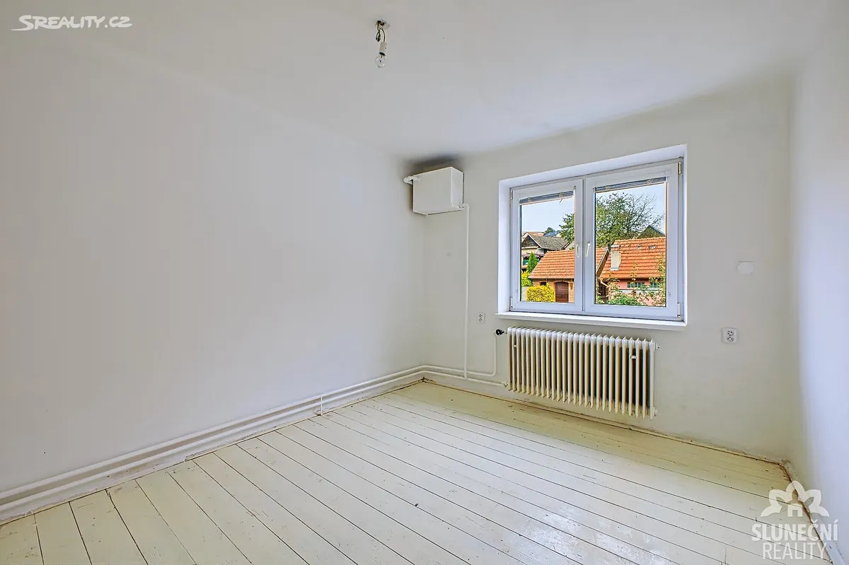 Prodej rodinného domu 247 m², pozemek 391 m² – další