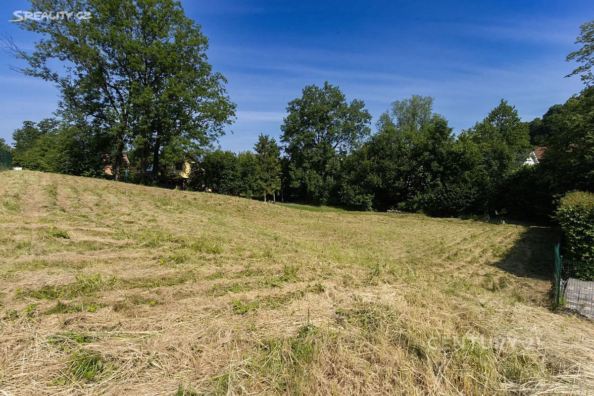 Prodej stavebního pozemku 1776 m² – pohled 5