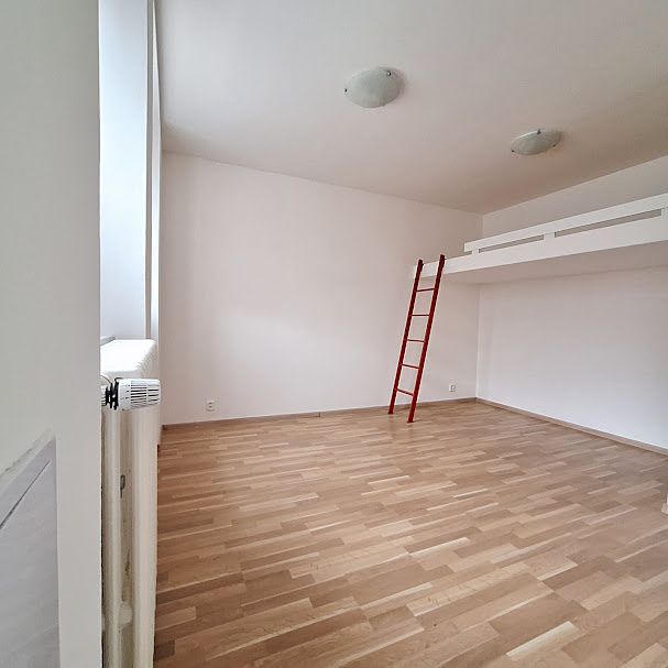 Pronájem bytu 1+kk 33 m²