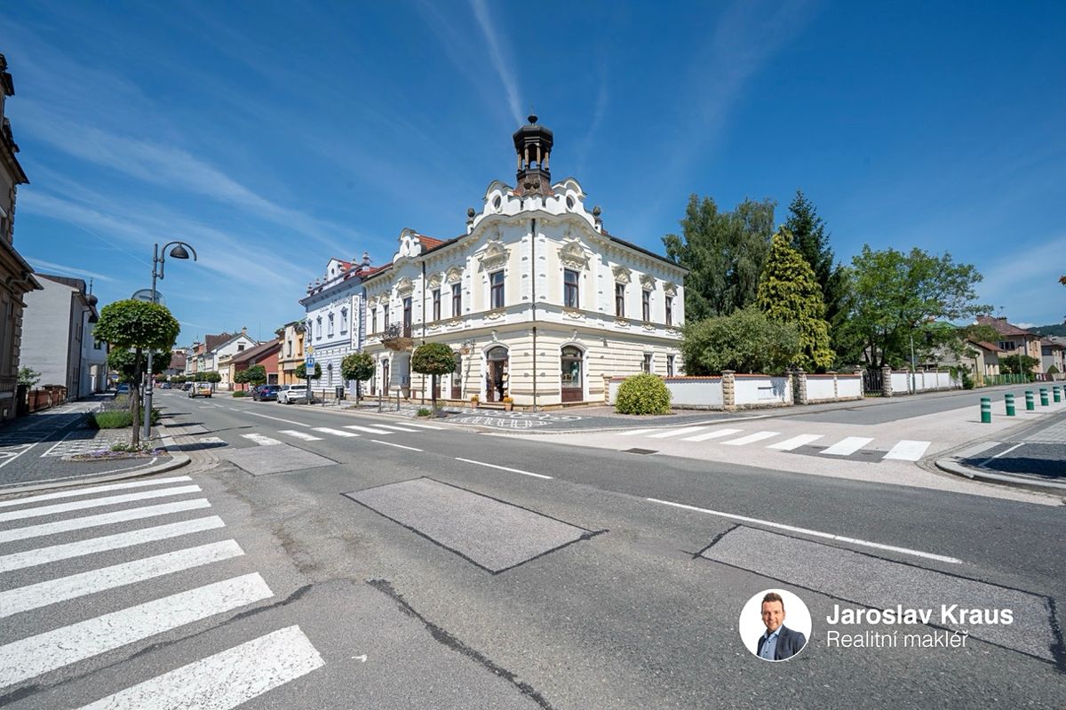 Prodej vícegeneračního domu 529 m², pozemek 1170 m² – fotografie 3