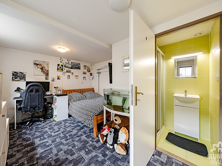 Prodej domu, 127 m² (8 z 44)