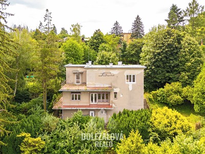 Prodej  vily 262 m², pozemek 3 809 m²