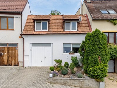 Prodej  rodinného domu 127 m², pozemek 728 m²