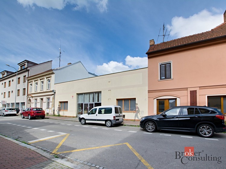 Gewerbefläche zur Miete, 400 m² (2 von 13)