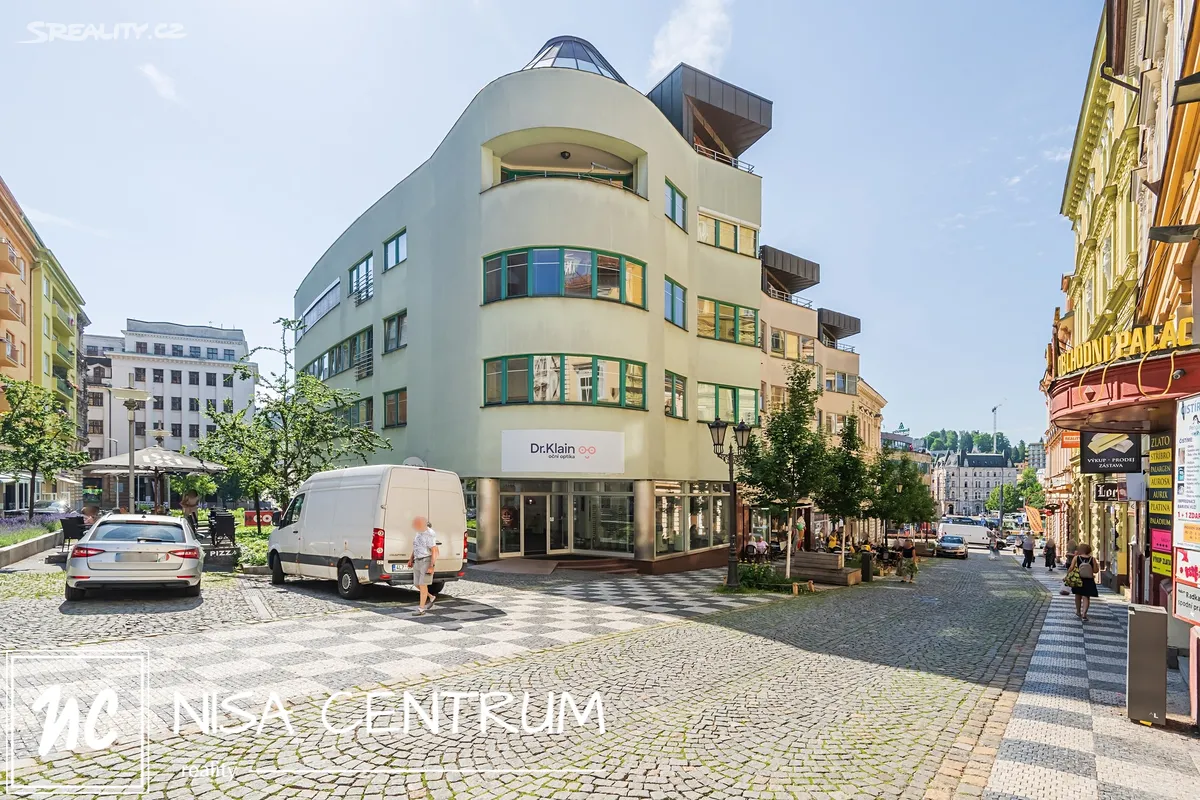 Pronájem kanceláře 161 m², Moskevská