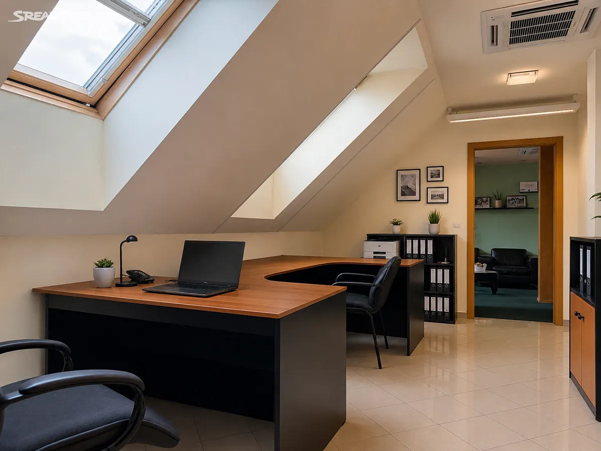 Pronájem kanceláře 62 m² – pohled 4