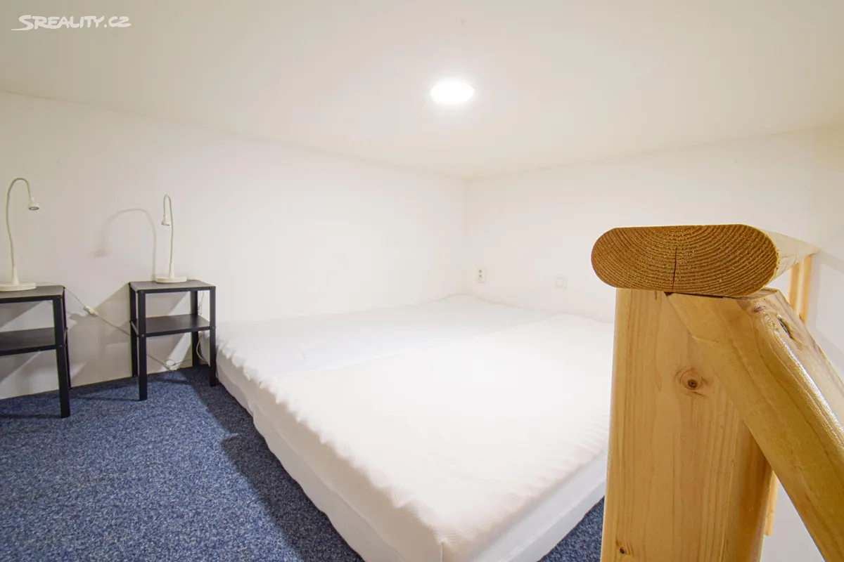Pronájem bytu 1+kk 23 m² – pohled 6