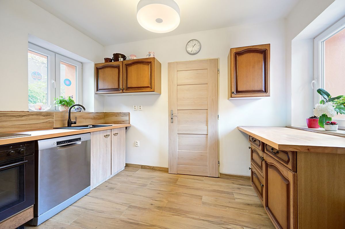 Prodej rodinného domu 123 m², pozemek 335 m² – fotografie 5