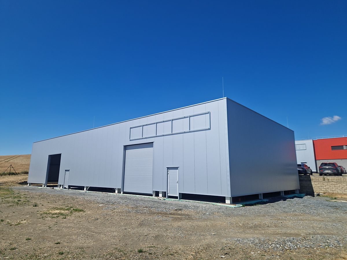 Pronájem skladového prostoru 520 m² – fotografie 2